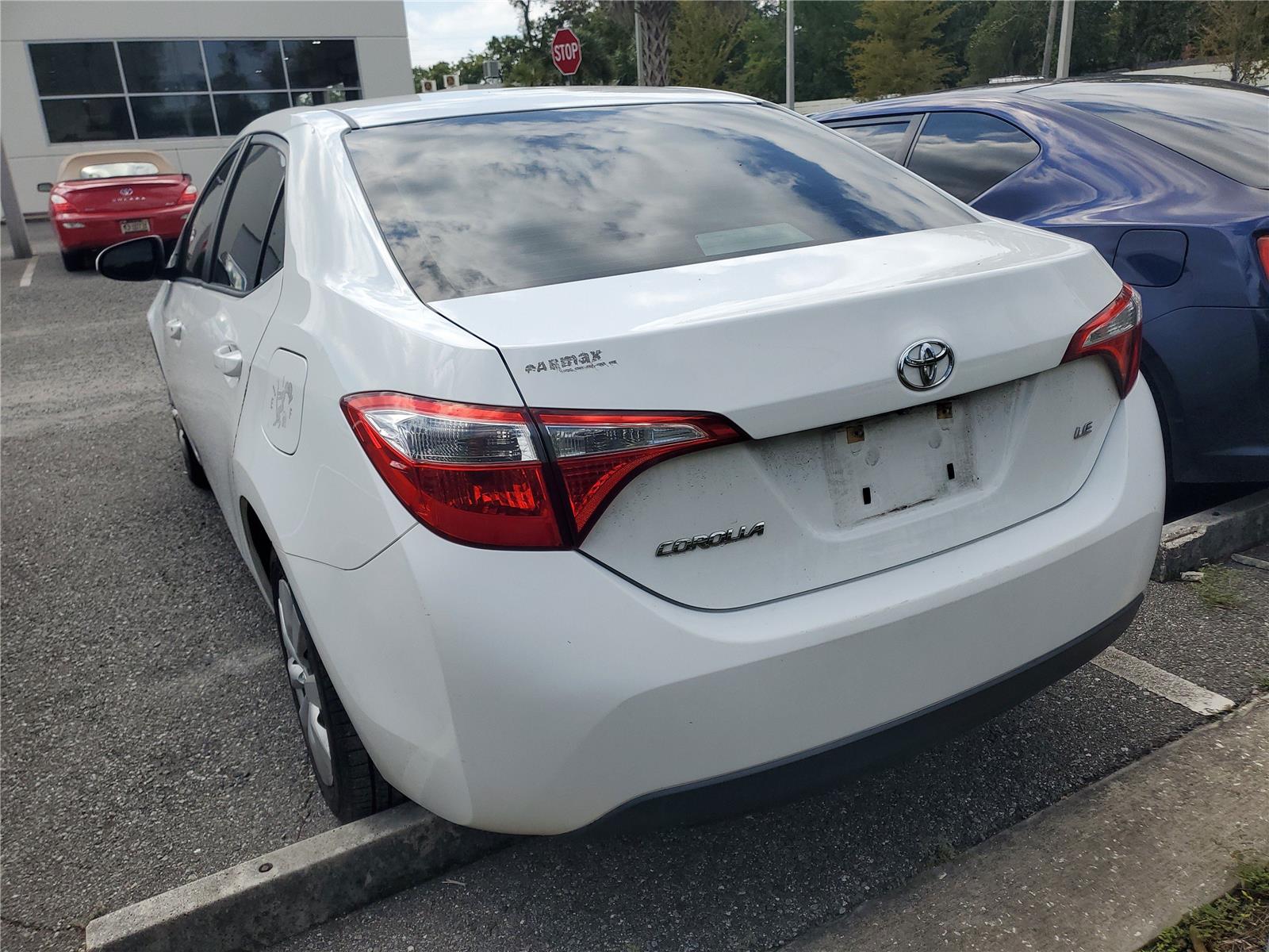 2016 Toyota Corolla L photo 2
