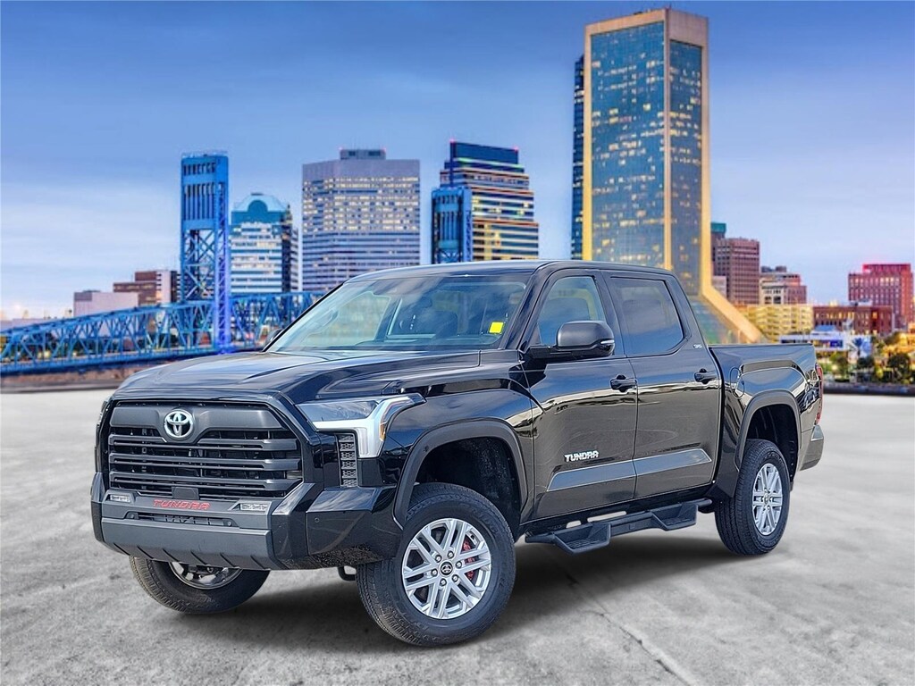 Used 2022 Toyota Tundra SR5 CrewMax