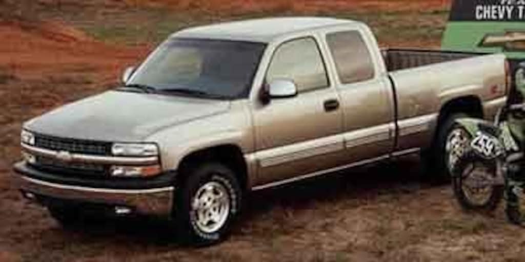 Used 2002 Chevrolet Silverado 1500 LS Truck