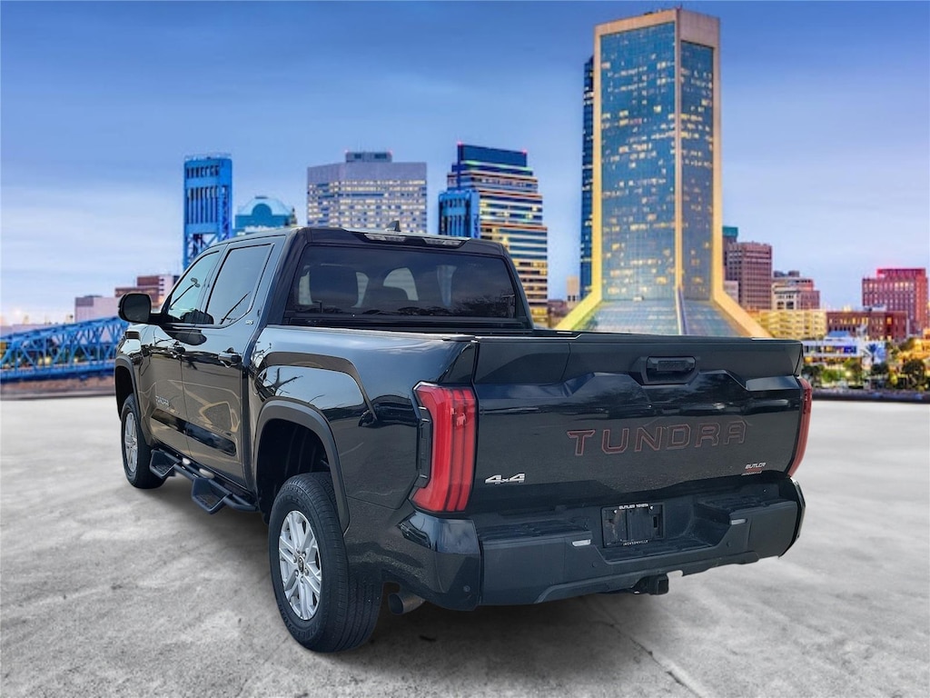 Used 2022 Toyota Tundra SR5 CrewMax