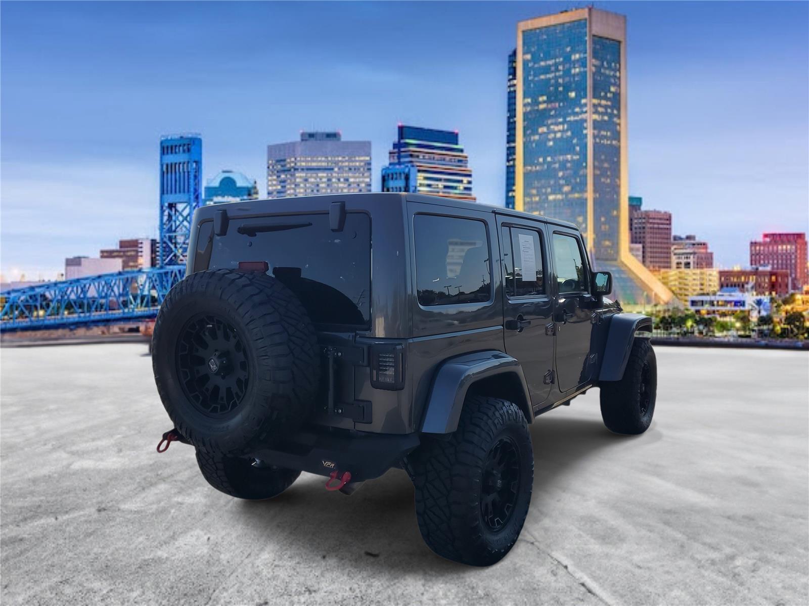 2016 Jeep Wrangler Unlimited Sahara photo 3