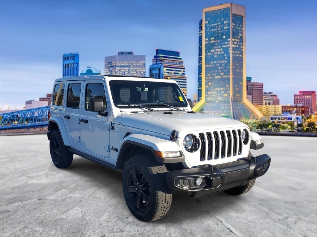 2022 Jeep Wrangler Unlimited Sahara Altitude photo 4