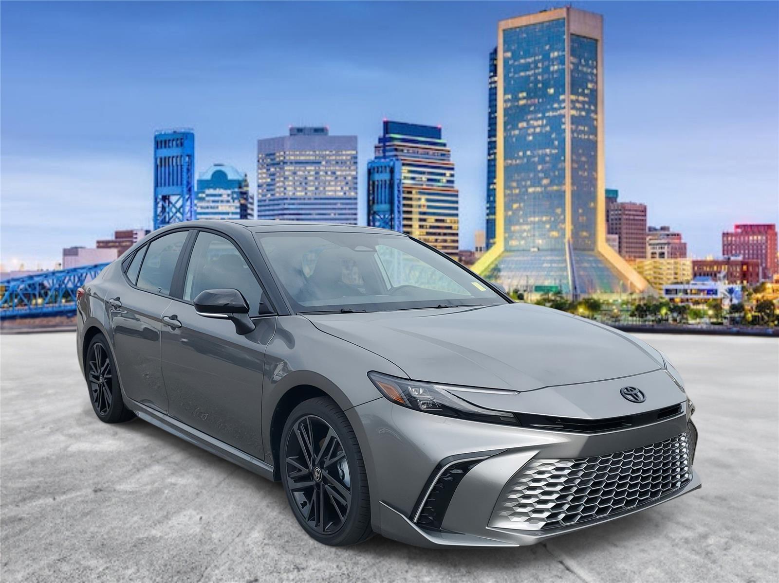 2025 Toyota Camry XSE photo 4