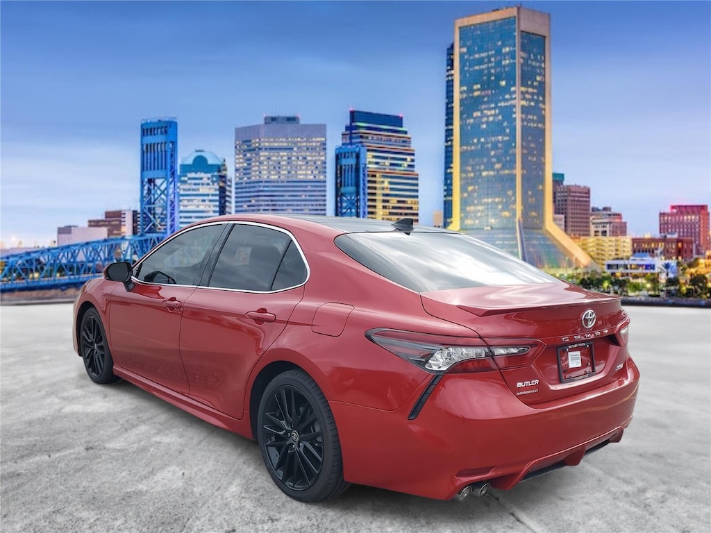 2024 Toyota Camry XSE V6 photo 2