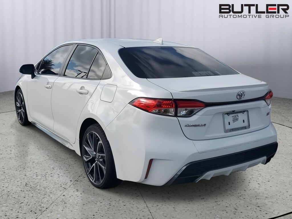 Used 2021 Toyota Corolla SE Sedan