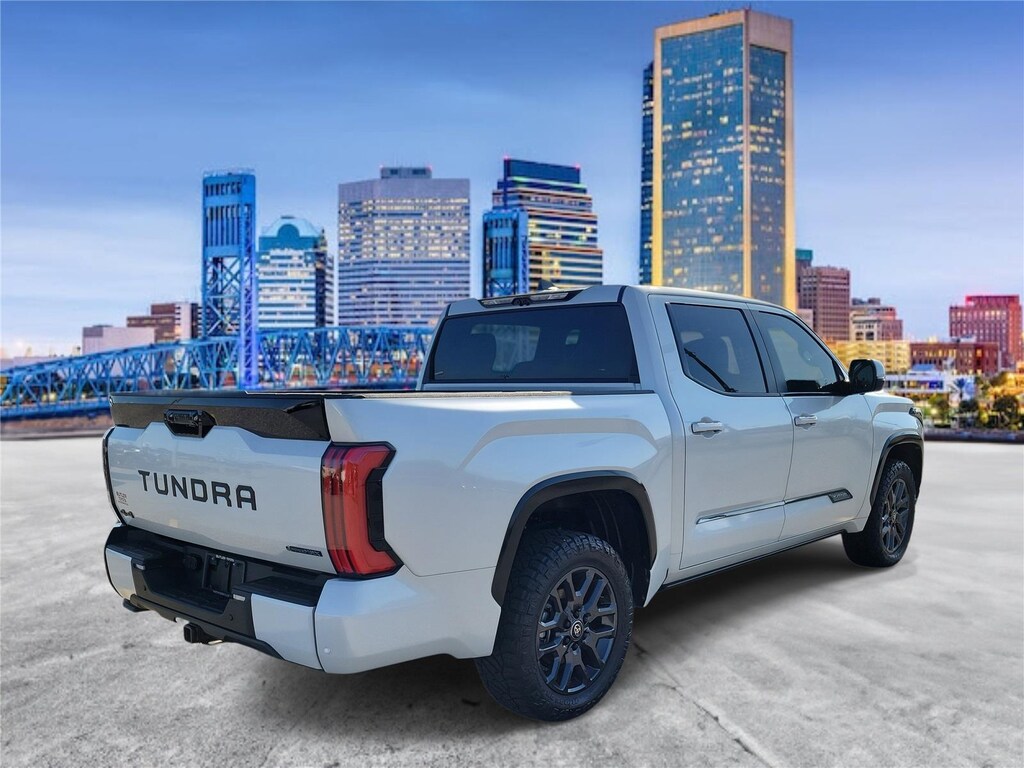 Used 2026 Toyota Tundra 4WD Platinum Hybrid PLATINUM HYBRID CREWMAX 5.5 BED