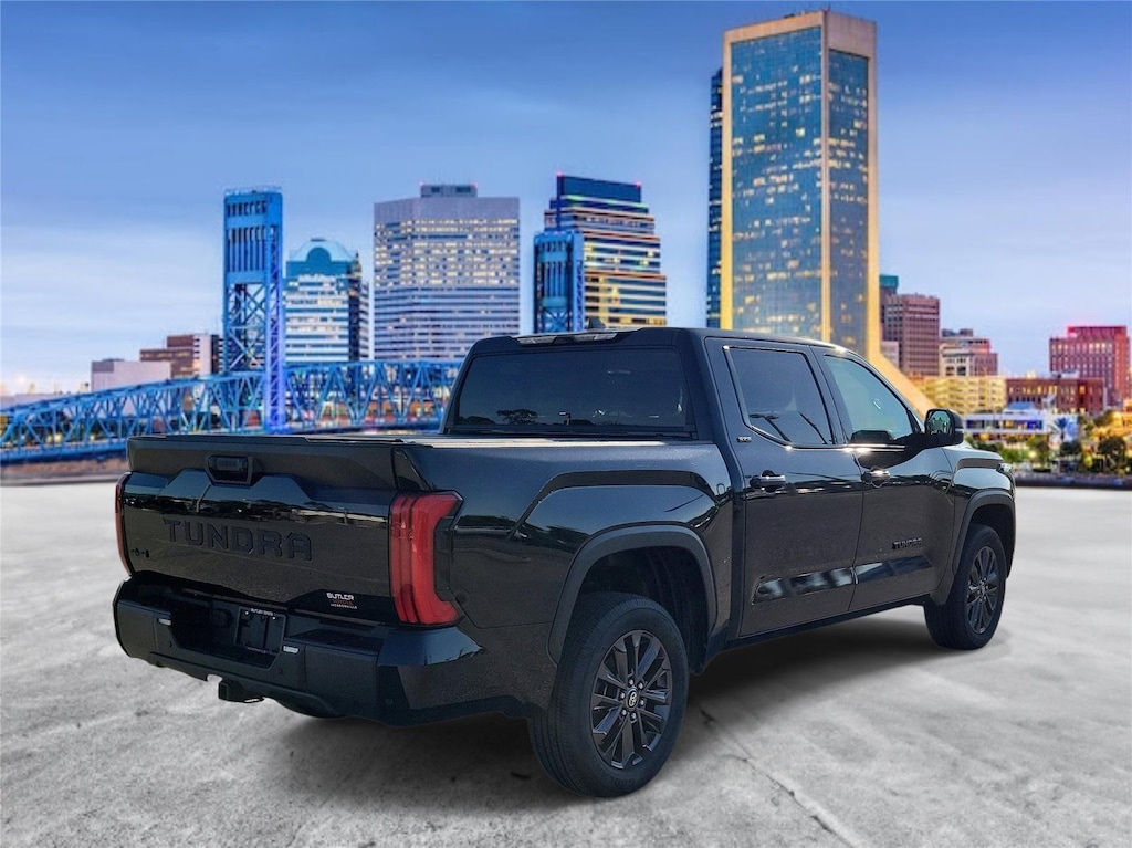 Used 2023 Toyota Tundra SR5 CrewMax
