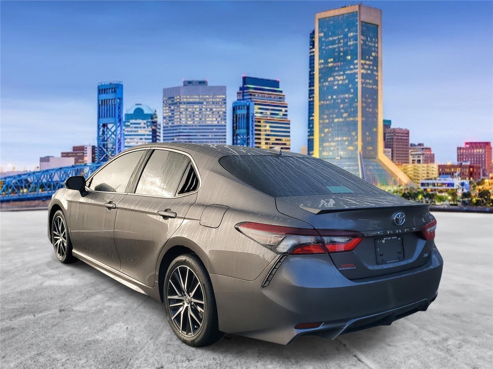 2024 Toyota Camry SE photo 2