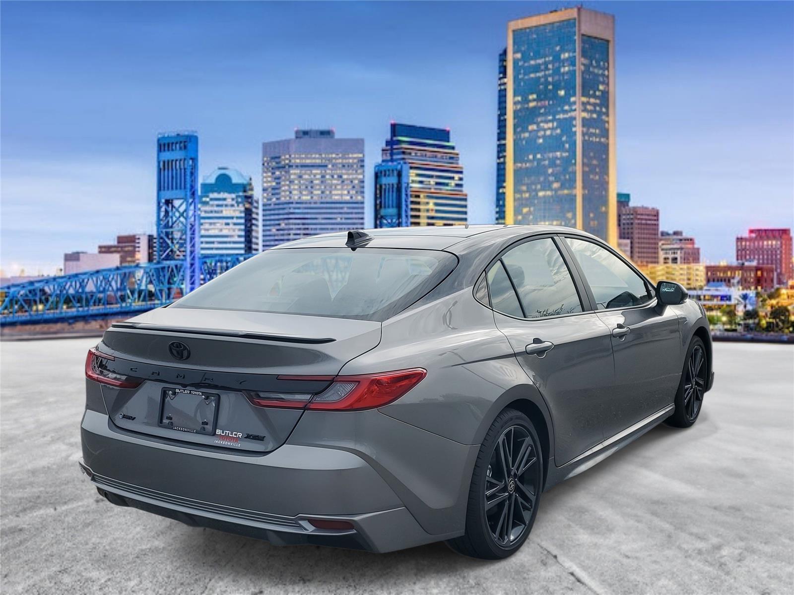 2025 Toyota Camry XSE photo 3