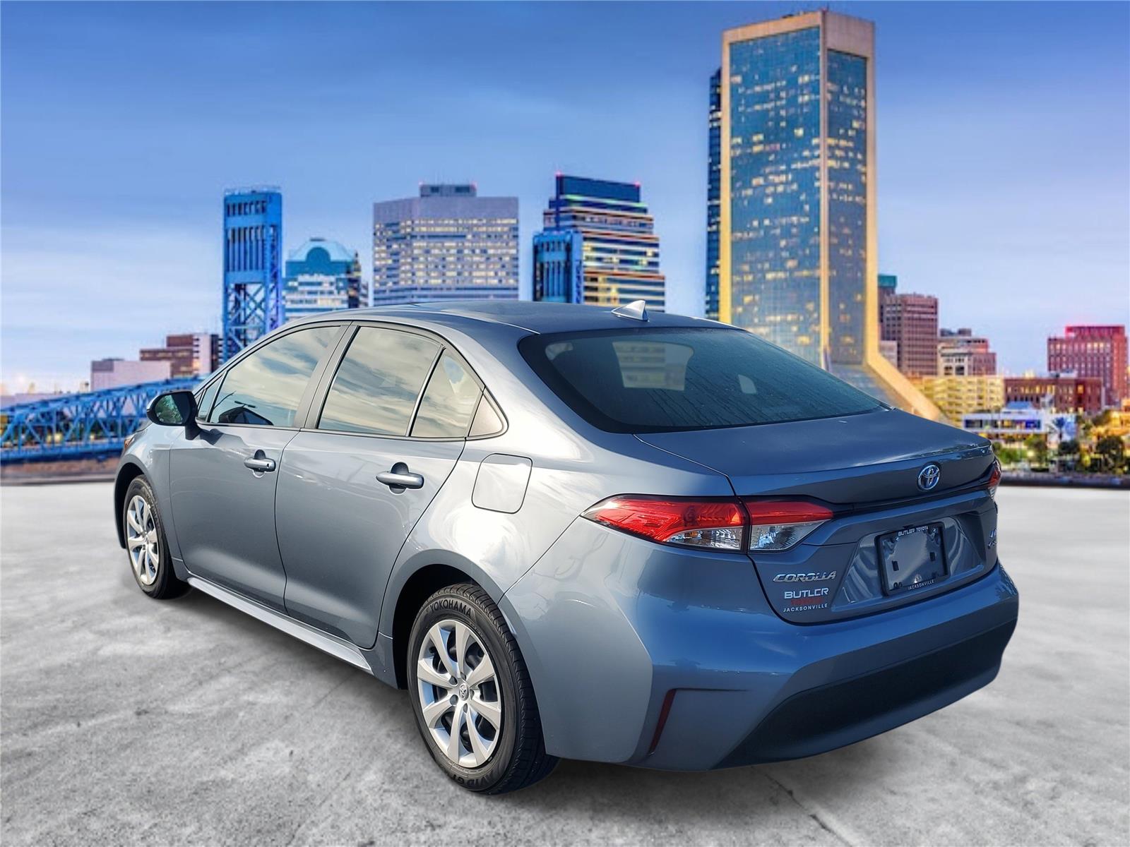 2025 Toyota Corolla Hybrid LE photo 2