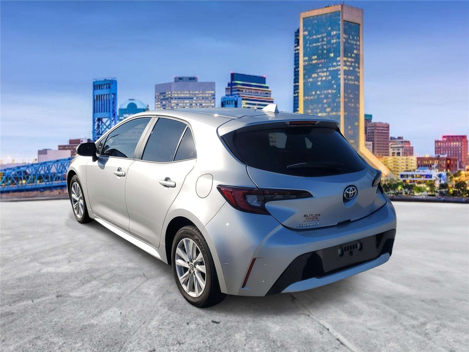 2024 Toyota Corolla SE photo 2