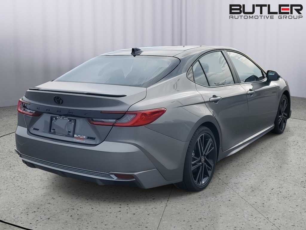 Used 2025 Toyota Camry XSE Sedan