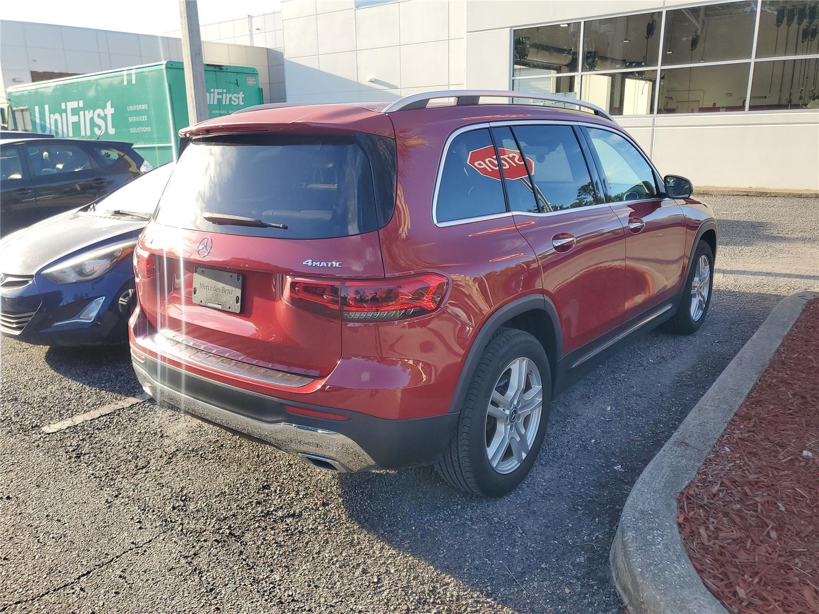 2021 Mercedes Benz GLB 250 photo 3