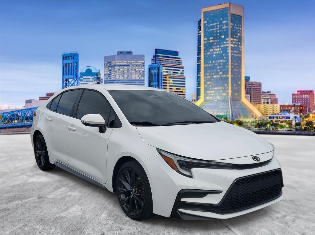 2024 Toyota Corolla SE photo 4
