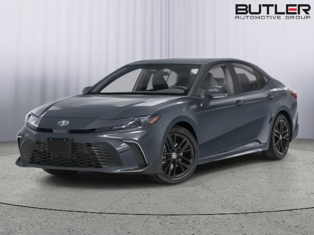 Used 2025 Toyota Camry SE Sedan