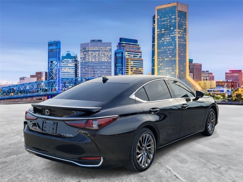 Used 2024 Lexus ES ES 300h Luxury Sedan