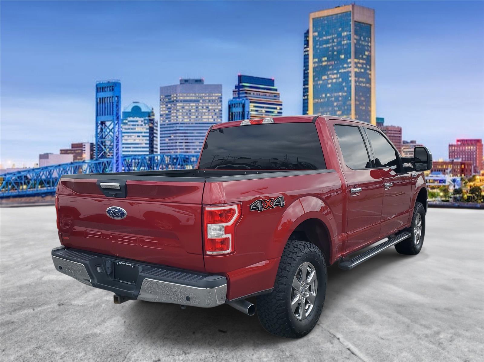 2019 Ford F-150 XLT photo 3