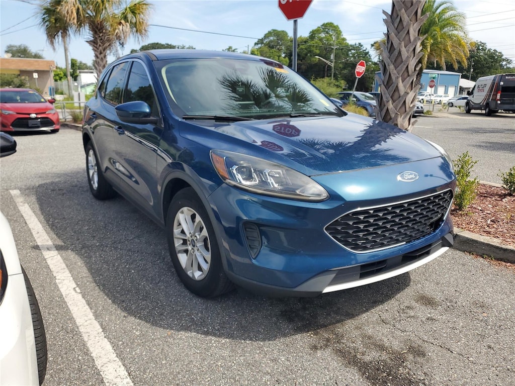 Used 2020 Ford Escape SE SUV