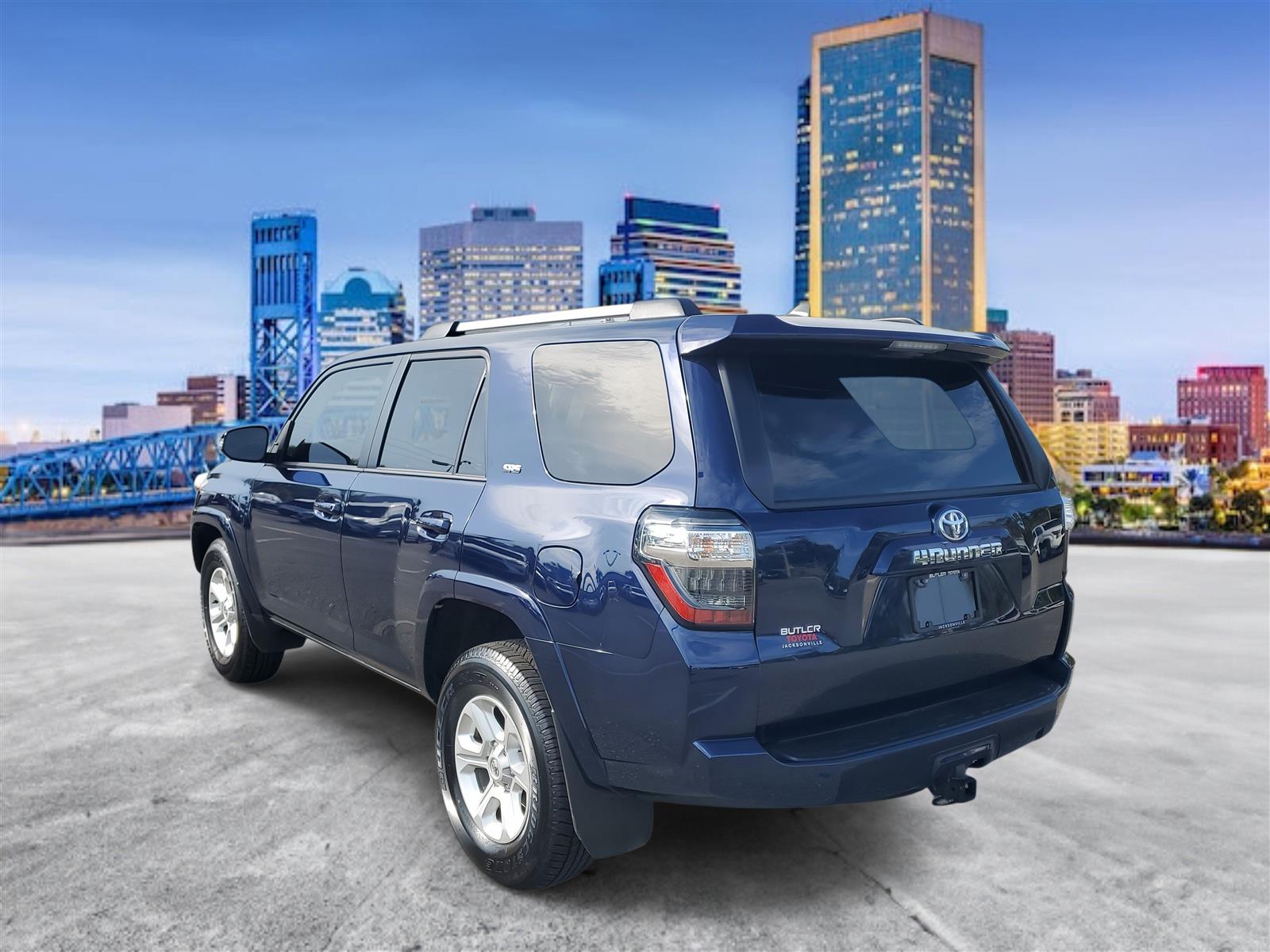 2024 Toyota 4Runner SR5 Premium photo 2