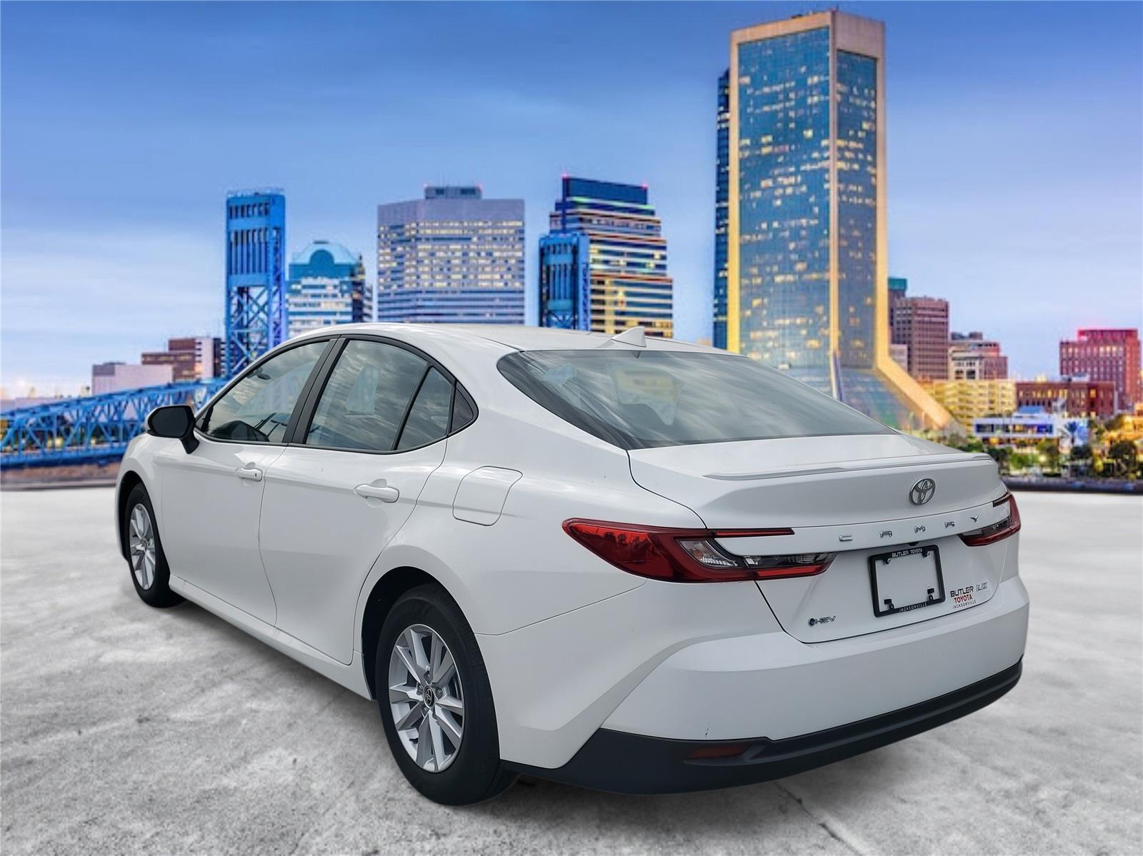 2025 Toyota Camry LE photo 2