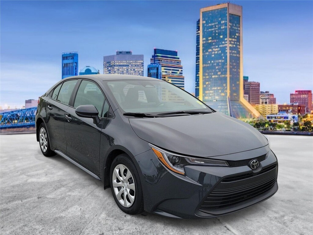 Used 2025 Toyota Corolla LE Sedan