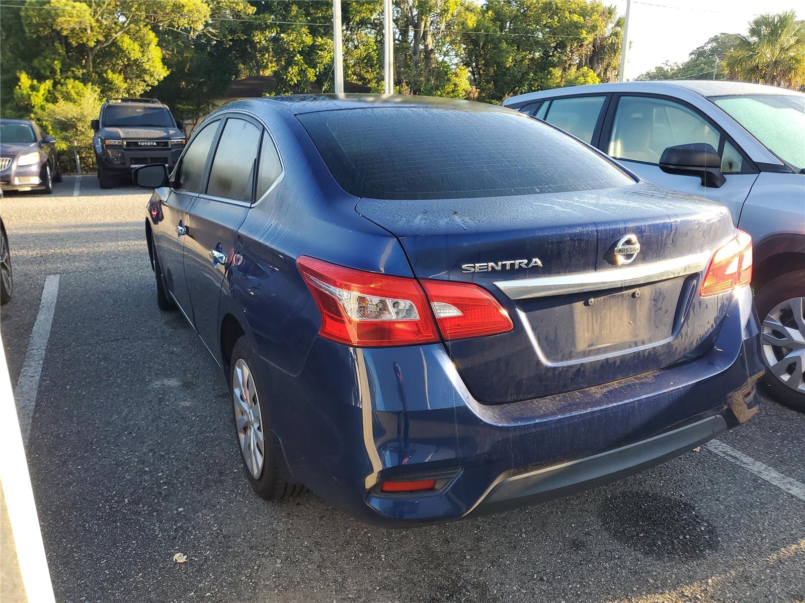 2019 Nissan Sentra S photo 2