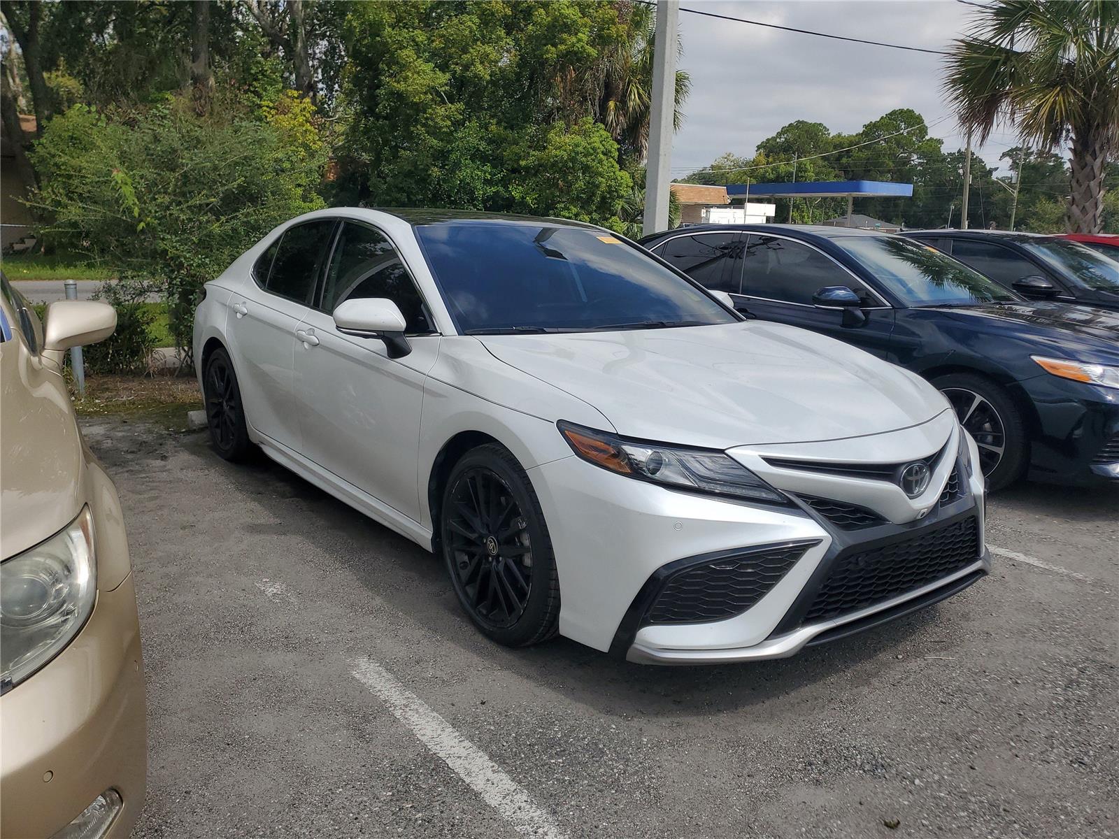 2023 Toyota Camry XSE photo 2