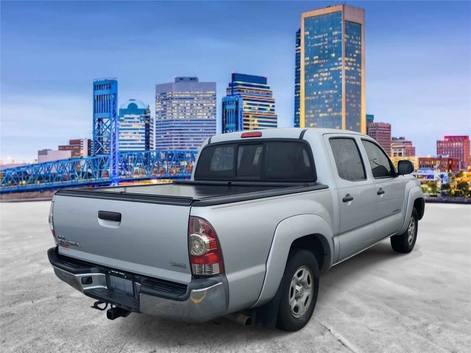 2013 Toyota Tacoma photo 3