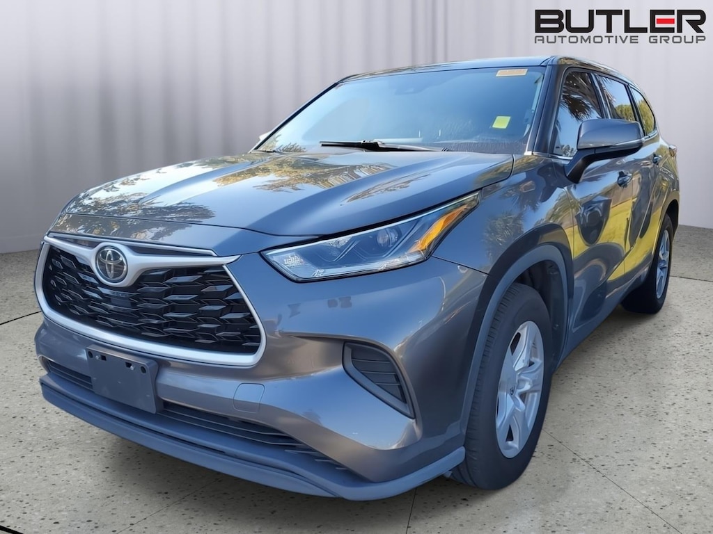 Used 2021 Toyota Highlander L SUV