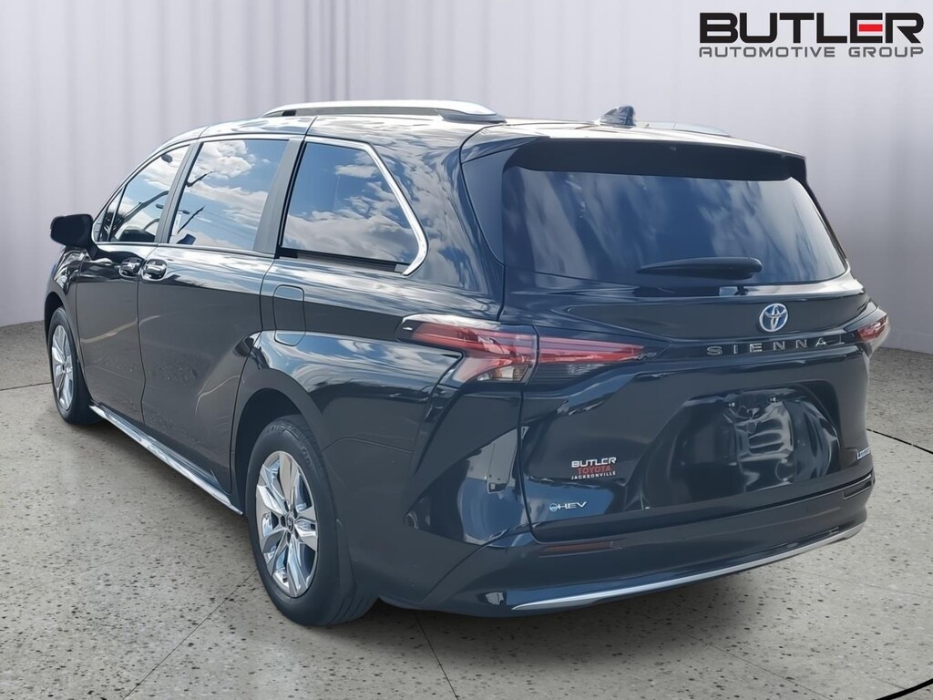 Used 2025 Toyota Sienna Limited Van