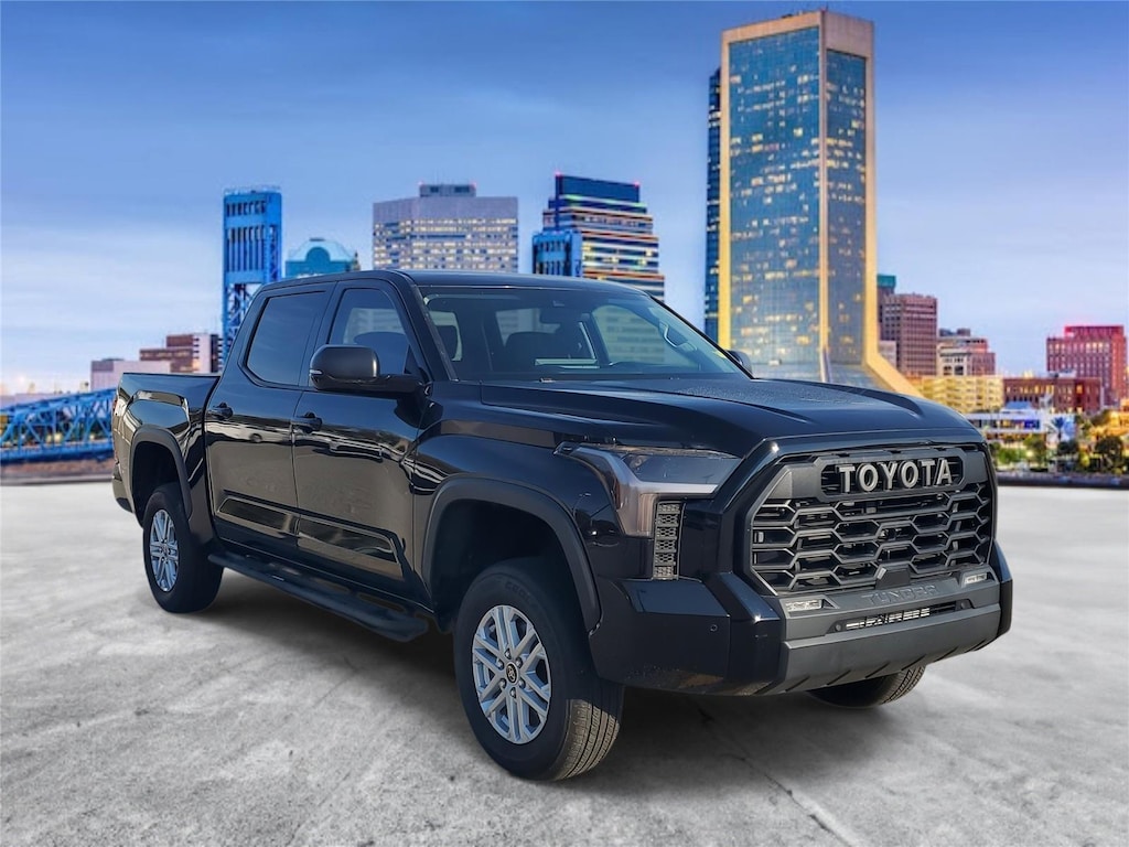 Used 2022 Toyota Tundra SR5 CrewMax