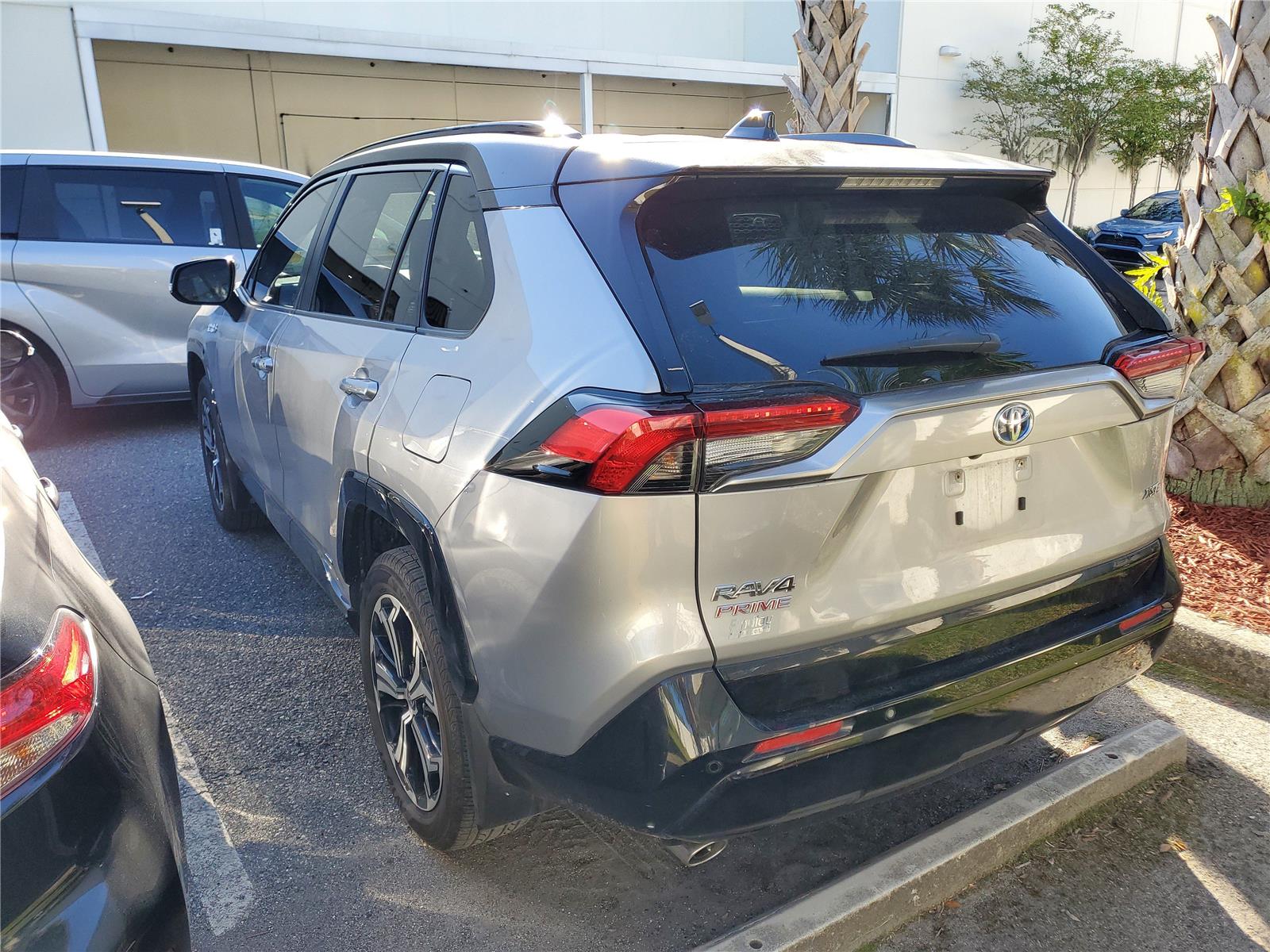 2021 Toyota RAV4 Prime XSE photo 2
