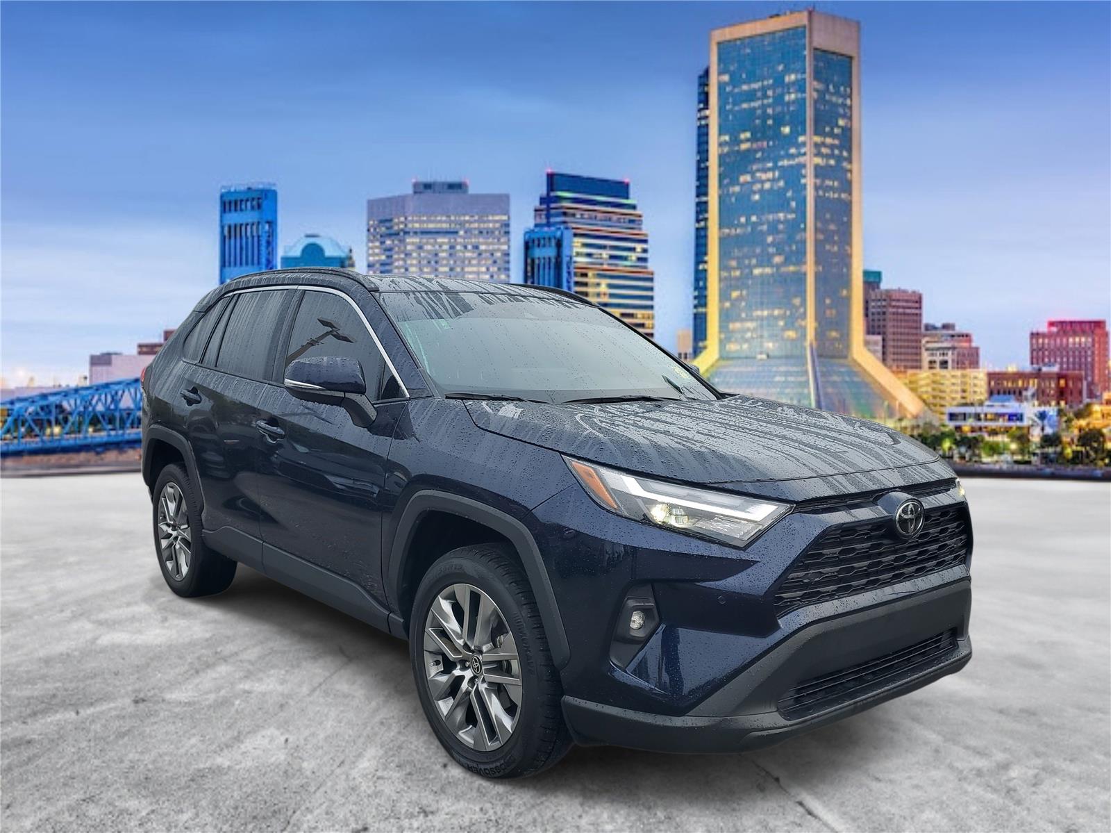 2023 Toyota RAV4 XLE Premium photo 2