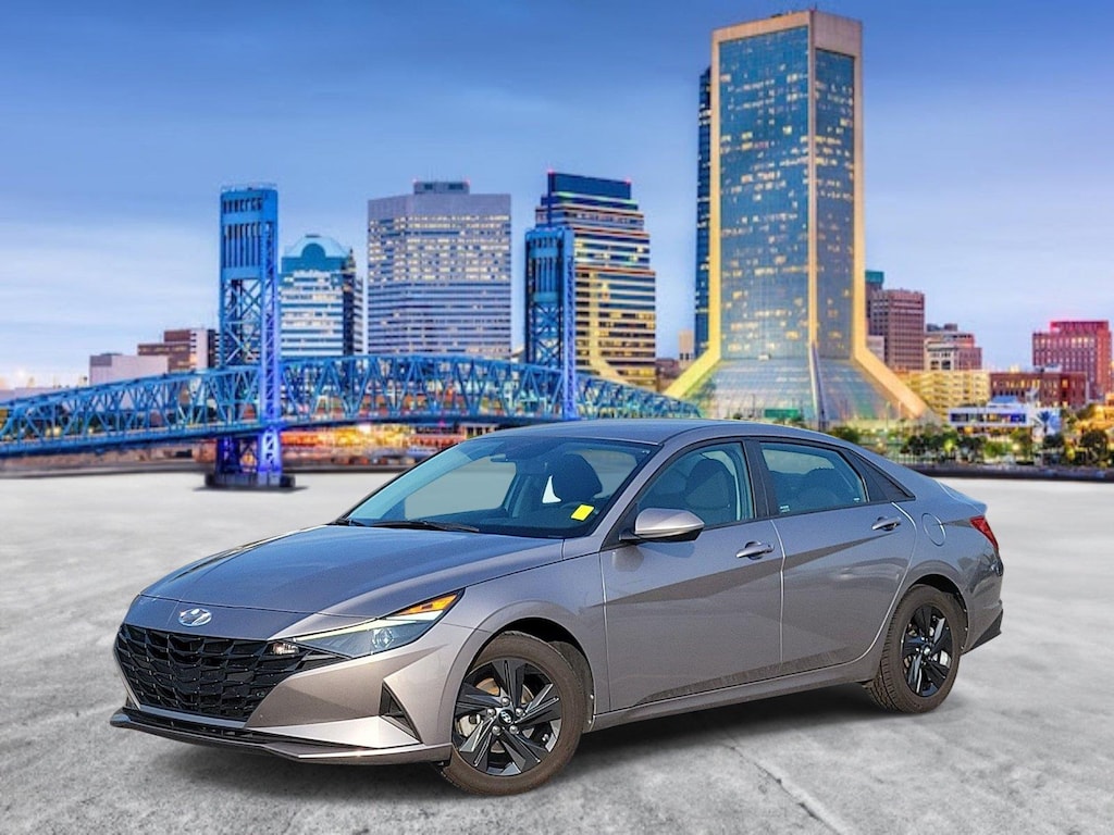 Used 2023 Hyundai Elantra SEL Sedan