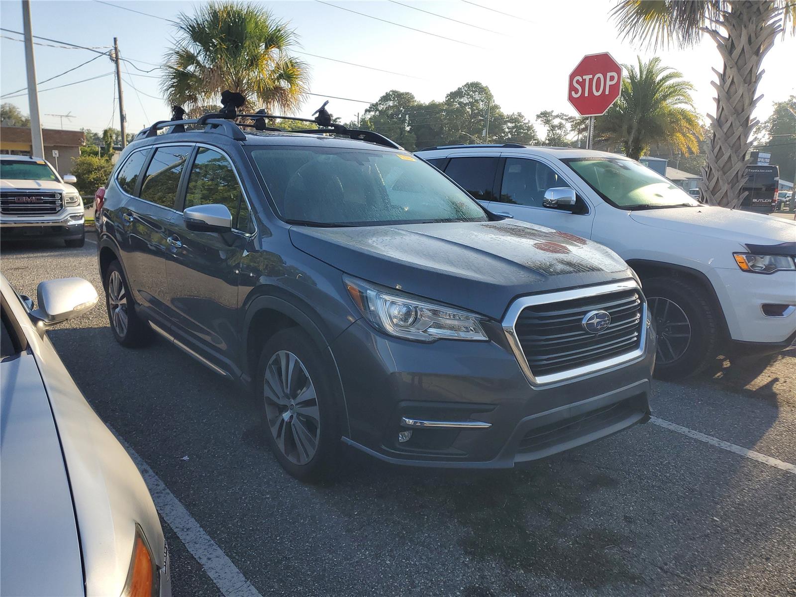 2020 Subaru Ascent Touring photo 3