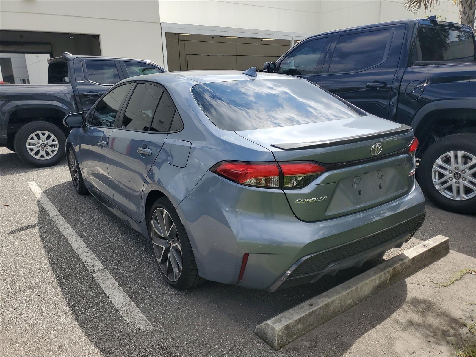 2021 Toyota Corolla XSE photo 2