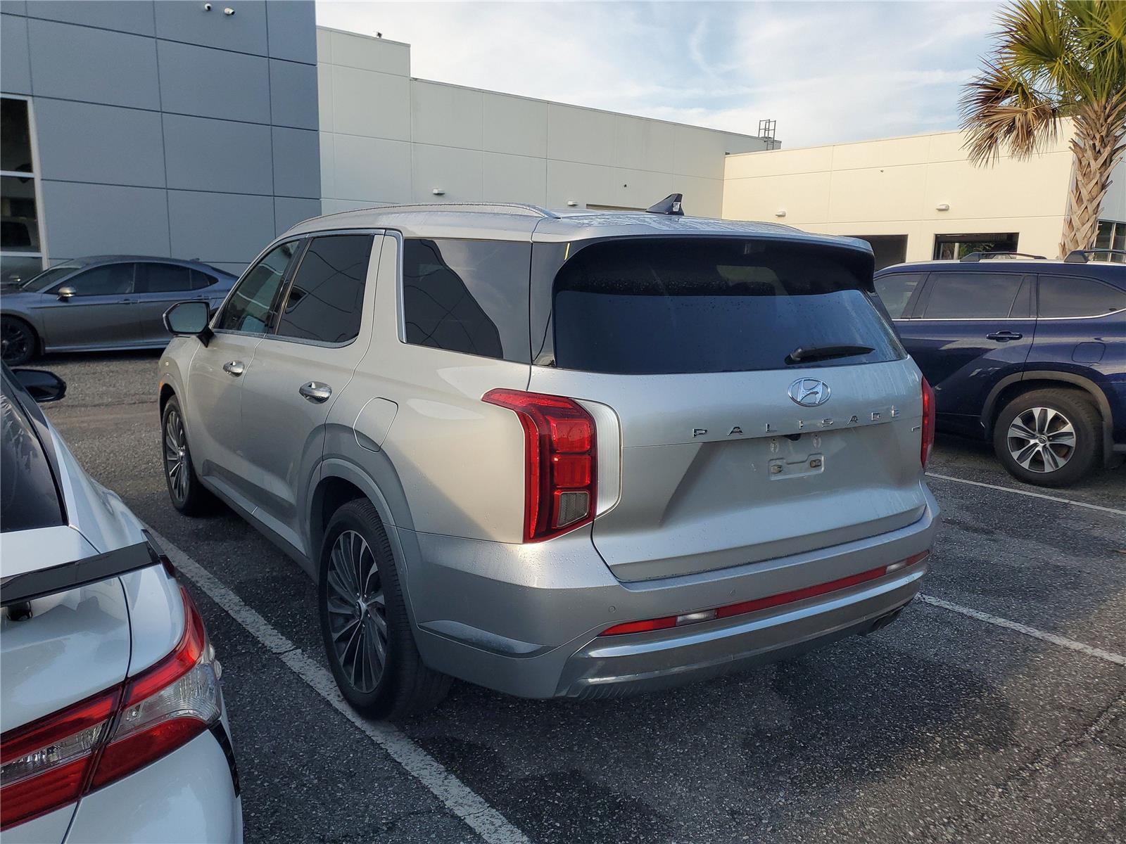 2024 Hyundai Palisade Calligraphy photo 2