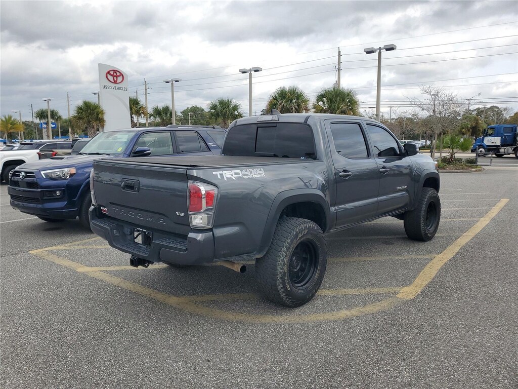 2023 Toyota Tacoma TRD Sport photo 4