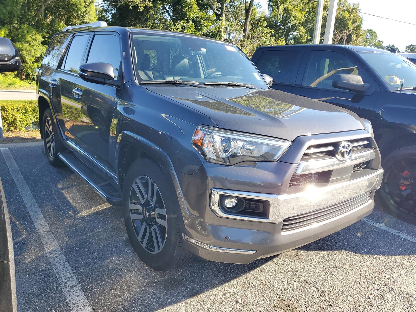 2021 Toyota 4Runner Limited photo 4