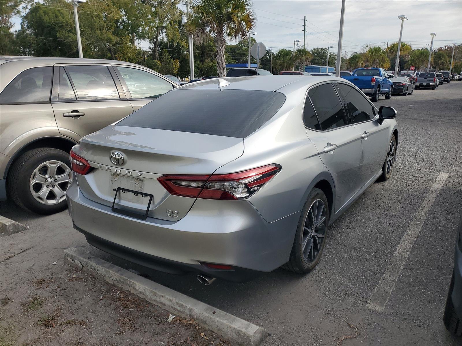 2024 Toyota Camry XLE photo 2