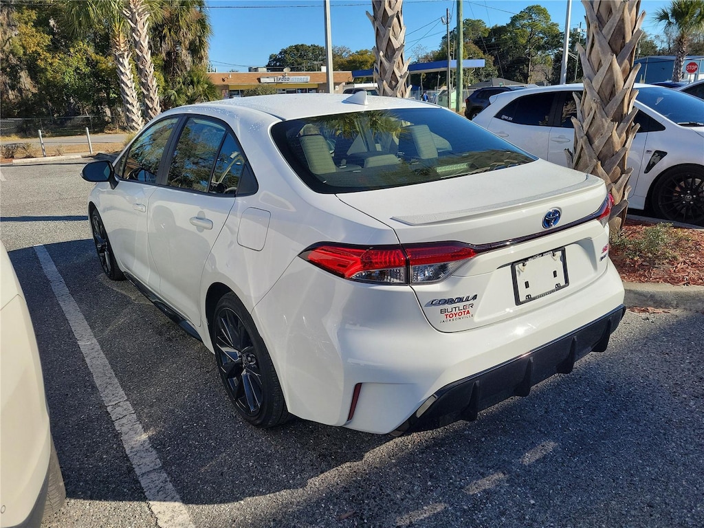 Used 2025 Toyota Corolla Hybrid SE HYBRID SE FWD