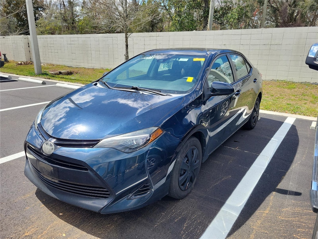 Used 2018 Toyota Corolla LE SDN LE CVT