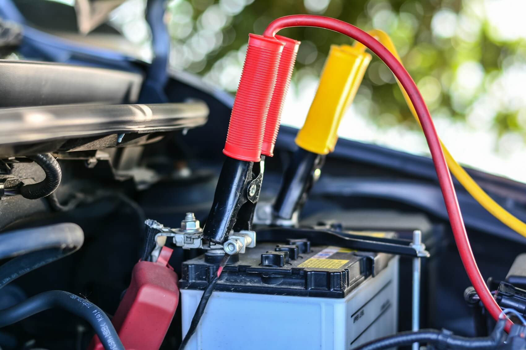 How to charge a car battery at home information