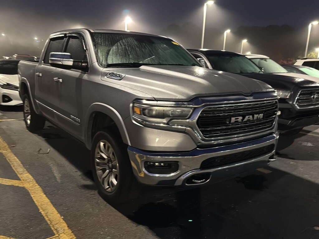 2022 Ram 1500 Limited photo 4