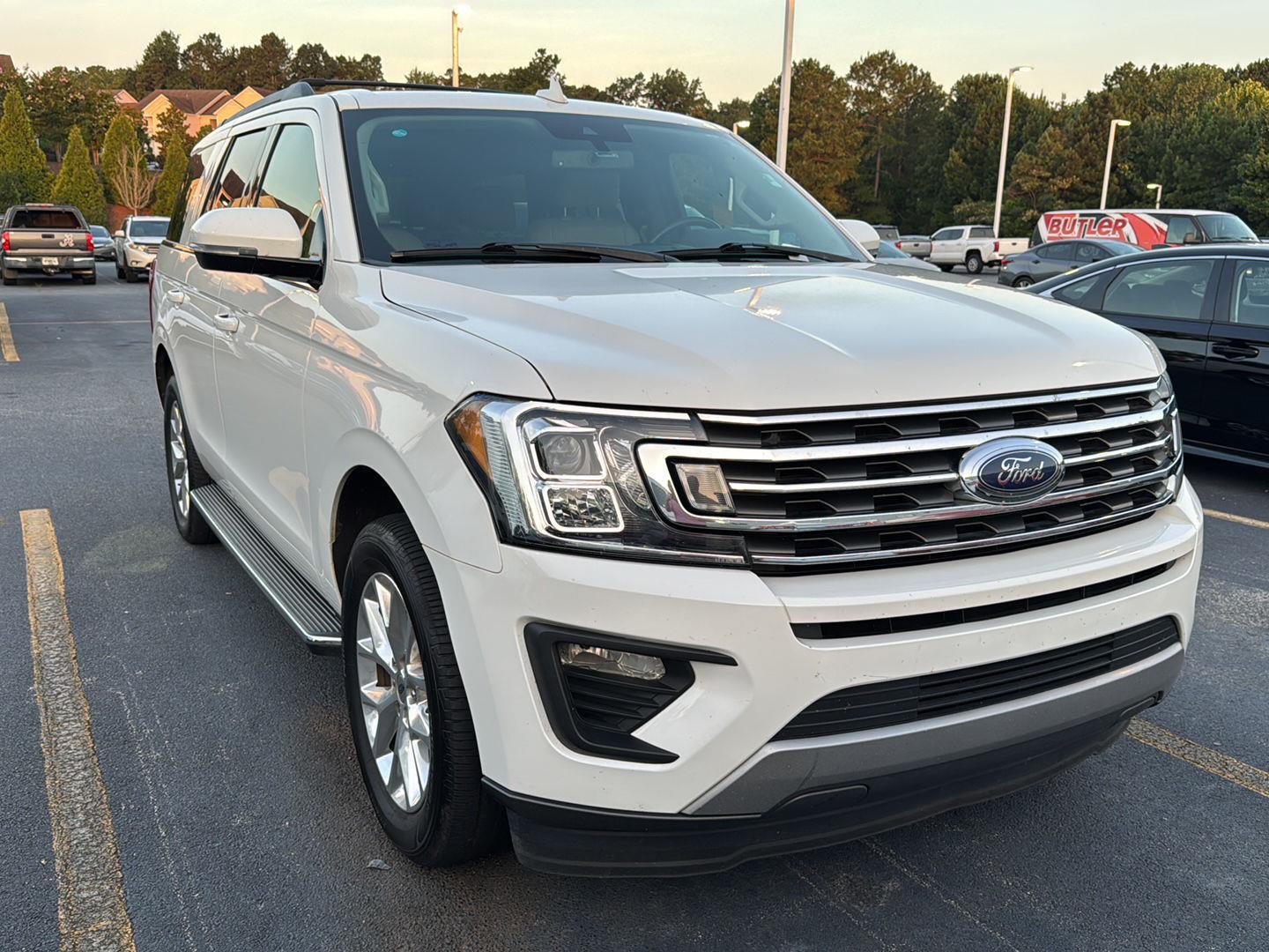 2021 Ford Expedition XLT photo 4