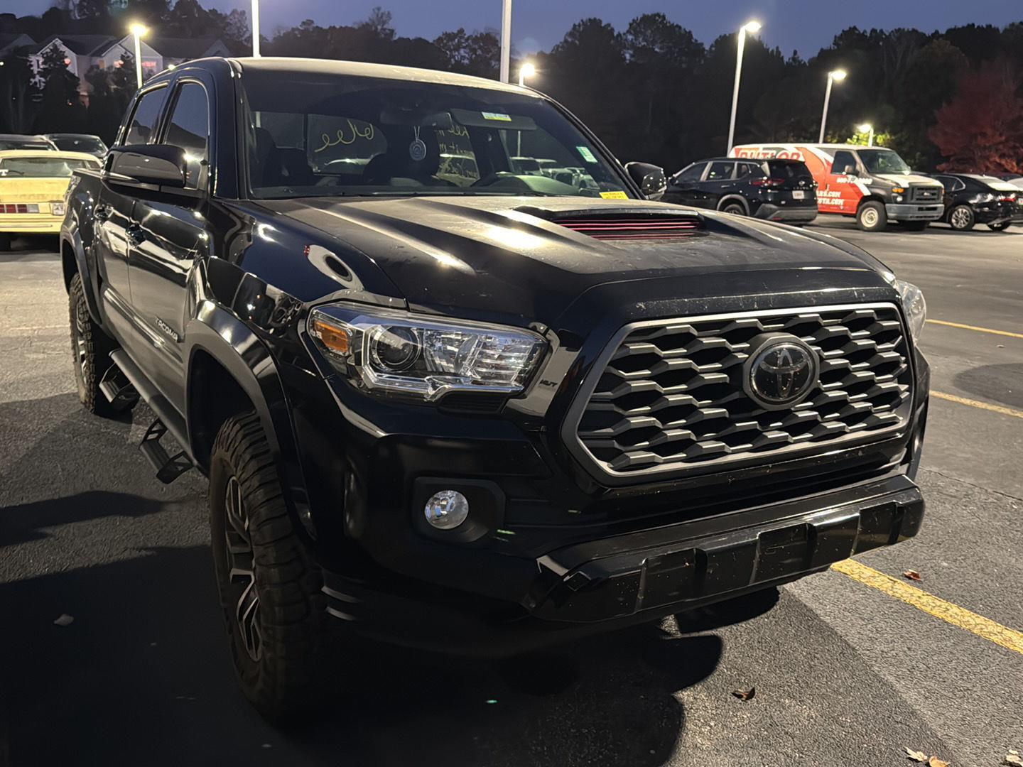2021 Toyota Tacoma TRD Sport photo 4