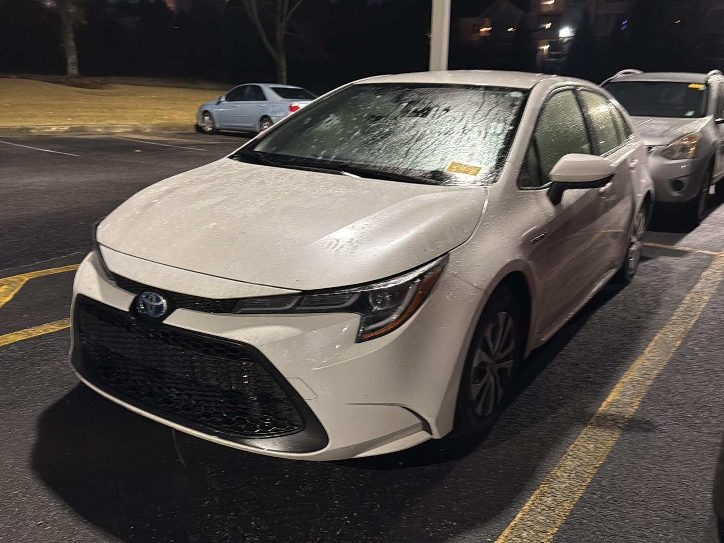 2021 Toyota Corolla Hybrid LE photo 2