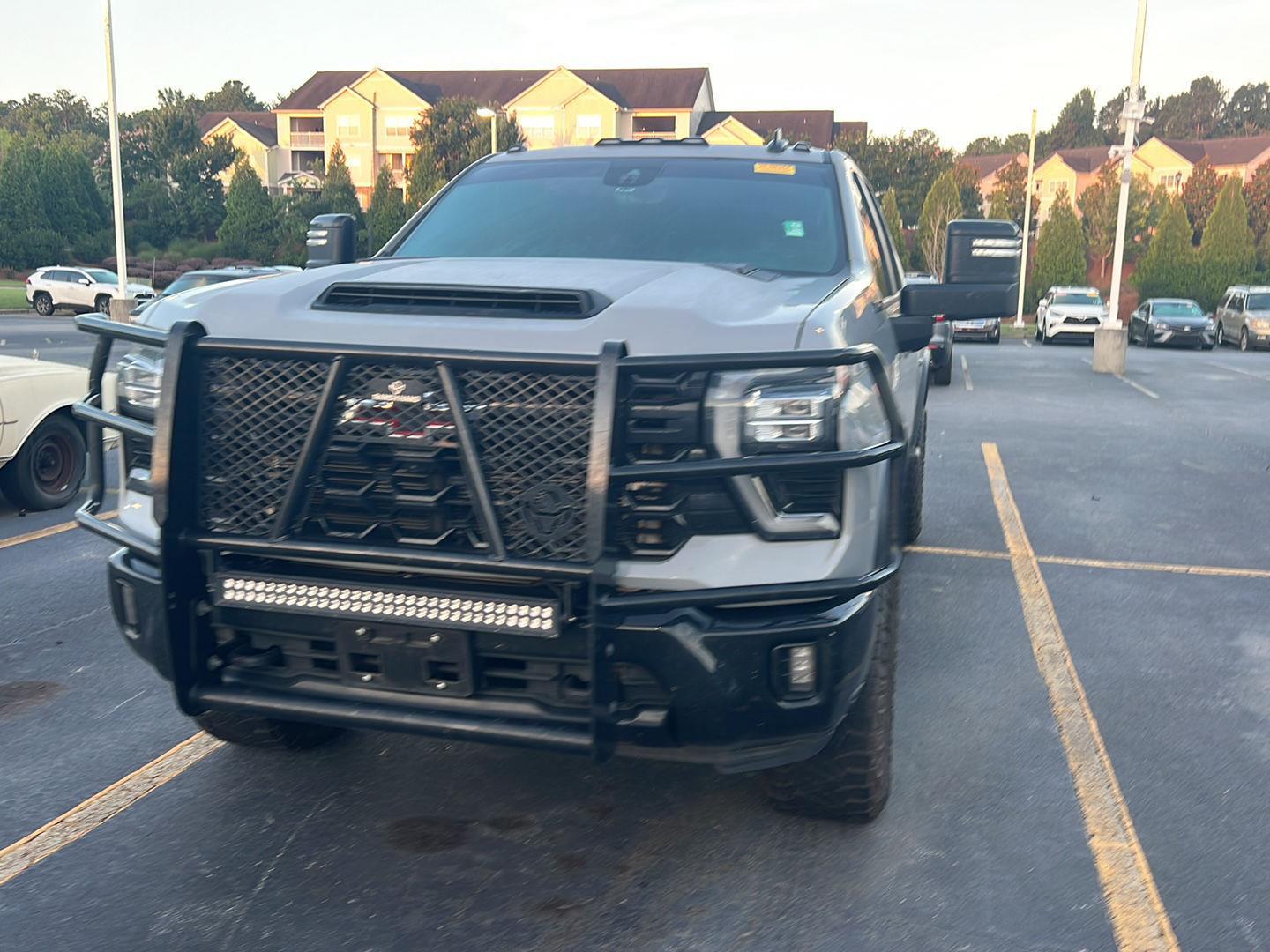 2024 Chevrolet Silverado 2500HD ZR2 photo 3