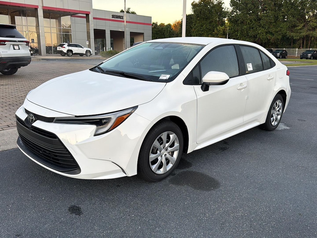 Used 2026 Toyota Corolla Hybrid LE Sedan