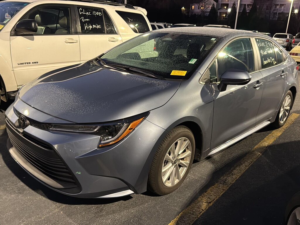 Used 2024 Toyota Corolla LE Sedan